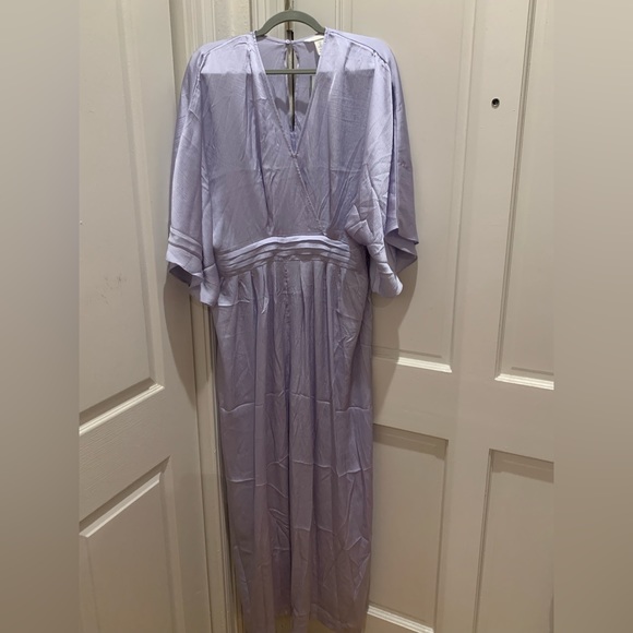 !!NWT!! H&M Wrapped Front Creped Jumpsuit - Picture 3 of 5